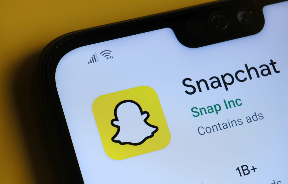 how to log in someone else's snapchat account